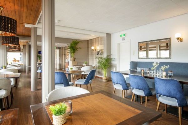 Hotel-de-Vassy-Ontbijtrestaurant04.jpg