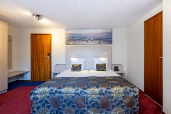 Hotel-de-Vassy-Egmond-standaardkamer01.jpg